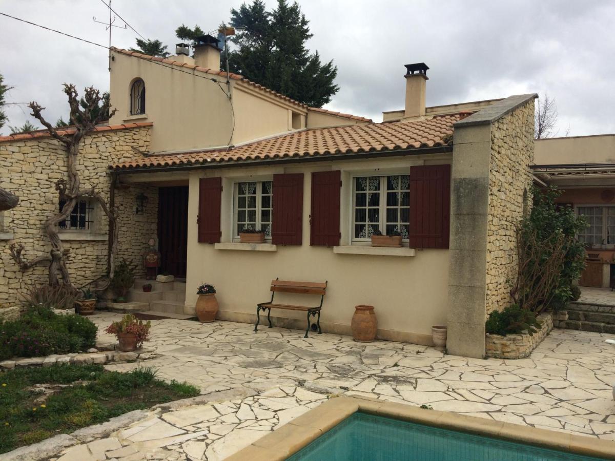 Chambre Dans Villa Charmante Vallabrègues Dış mekan fotoğraf